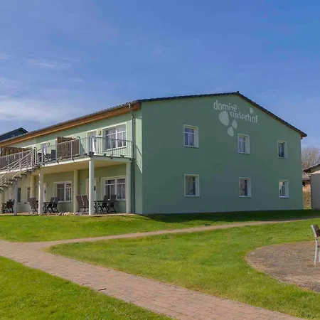 Parque de vacaciones Süderhof 4*